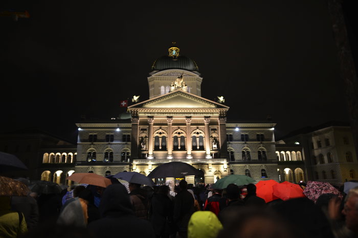 — Bundesplatz — Place du Parlement — Bern/Berne —